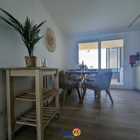 Apartment 3 Bedroom In Punta Prima With Panoramic Views Pp29 Torrevieja